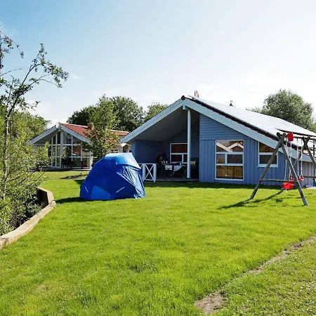 Four-bedroom In 12